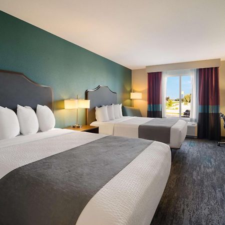 Best Western Roosevelt Place Bismarck Exterior photo