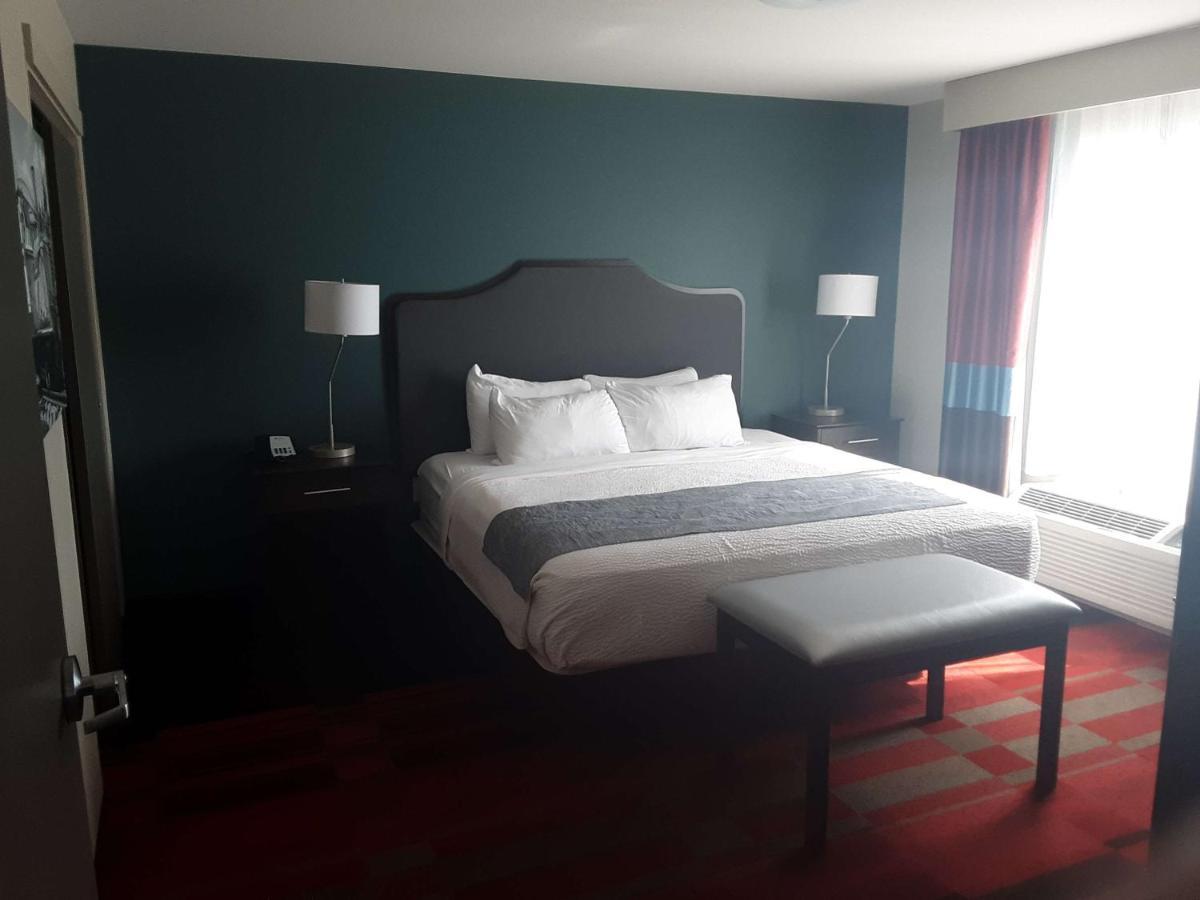 Best Western Roosevelt Place Bismarck Exterior photo